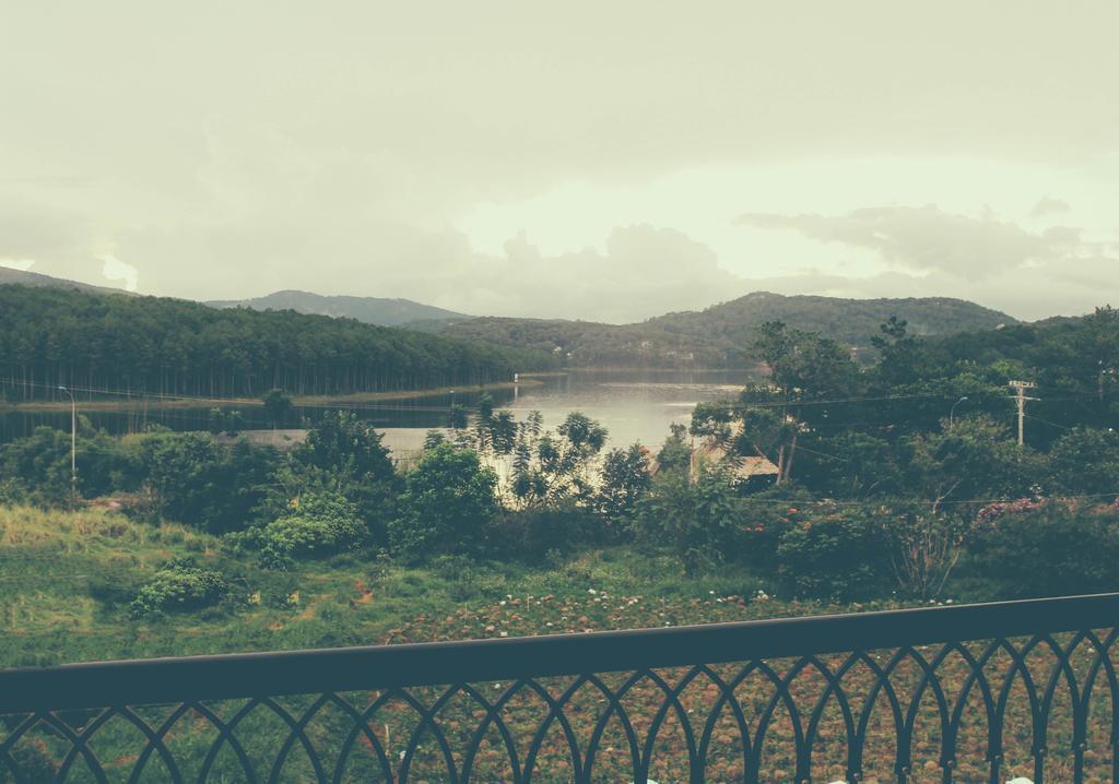 Romeo & Juliet Guesthouse Dalat Екстериор снимка